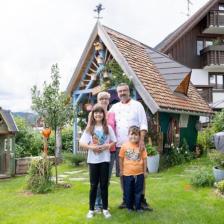 Pension Waldwinkel Lenzkirch Bagian luar foto